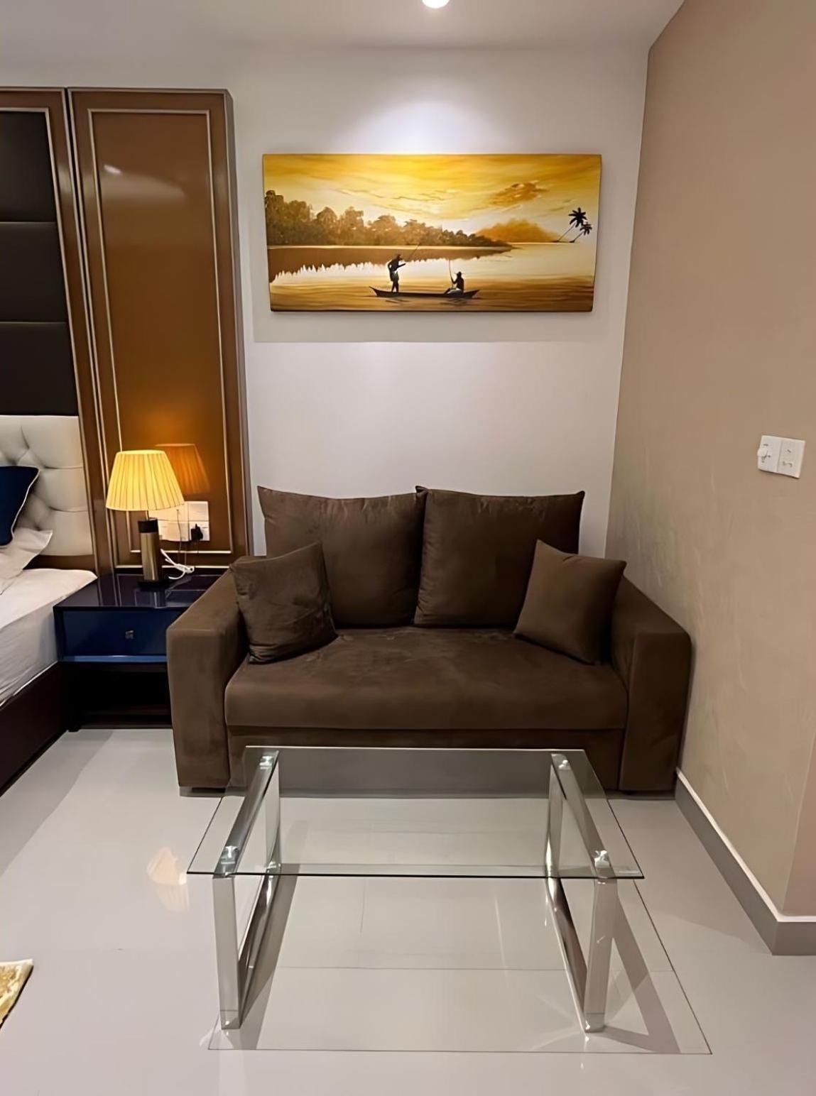 Negombo Ocean Breeze - Bliss On The Beach Luxury Apartments By Serendib Vacation Exterior photo