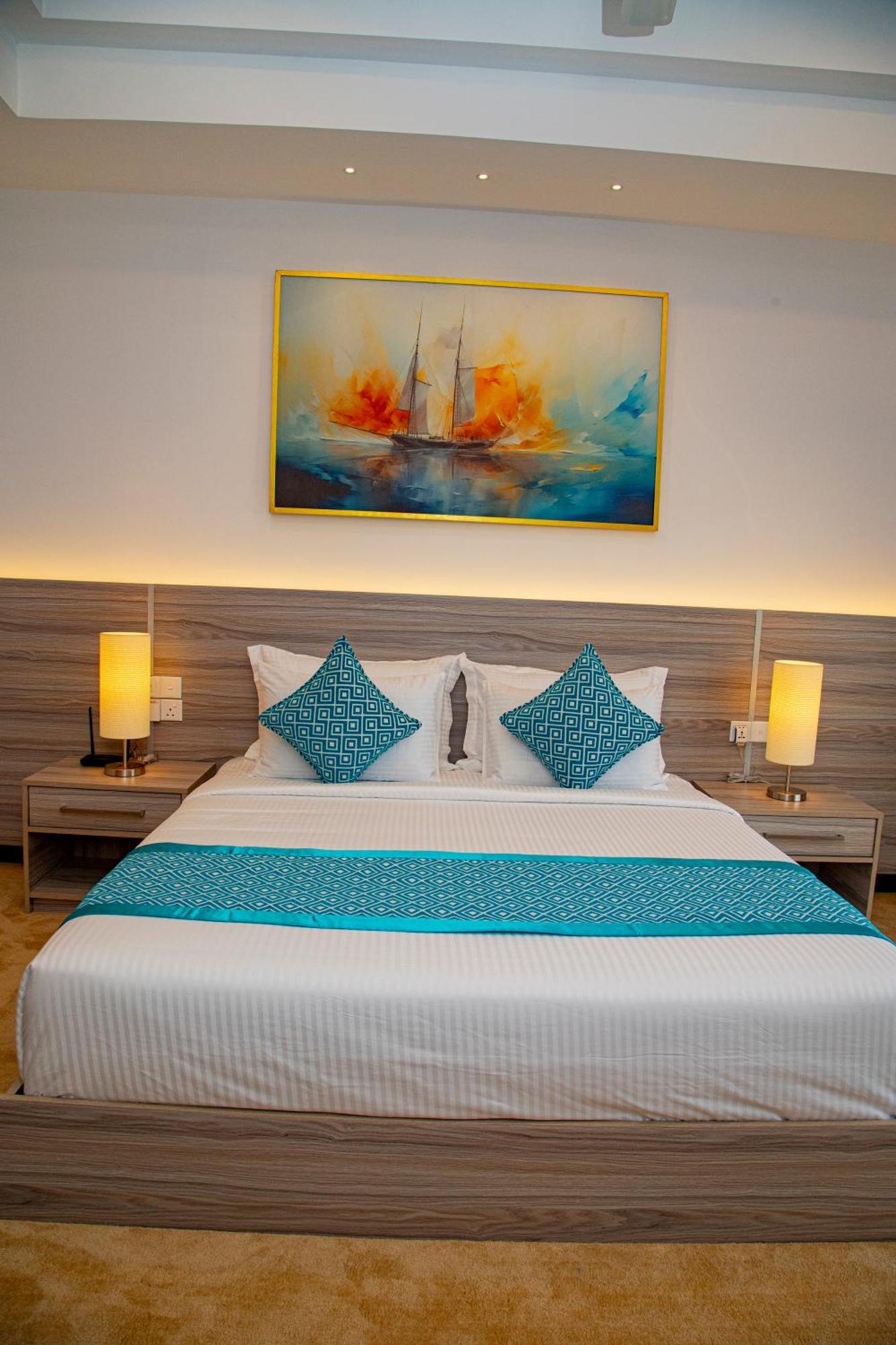 Negombo Ocean Breeze - Bliss On The Beach Luxury Apartments By Serendib Vacation Exterior photo