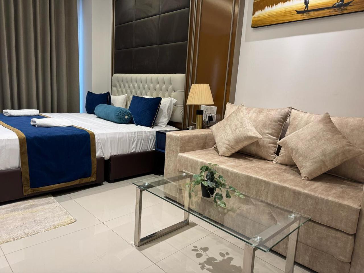 Negombo Ocean Breeze - Bliss On The Beach Luxury Apartments By Serendib Vacation Exterior photo